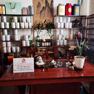 茶烟起时，诗魂苏醒：论「诗经·礼乐茶香」的品牌哲学与实践